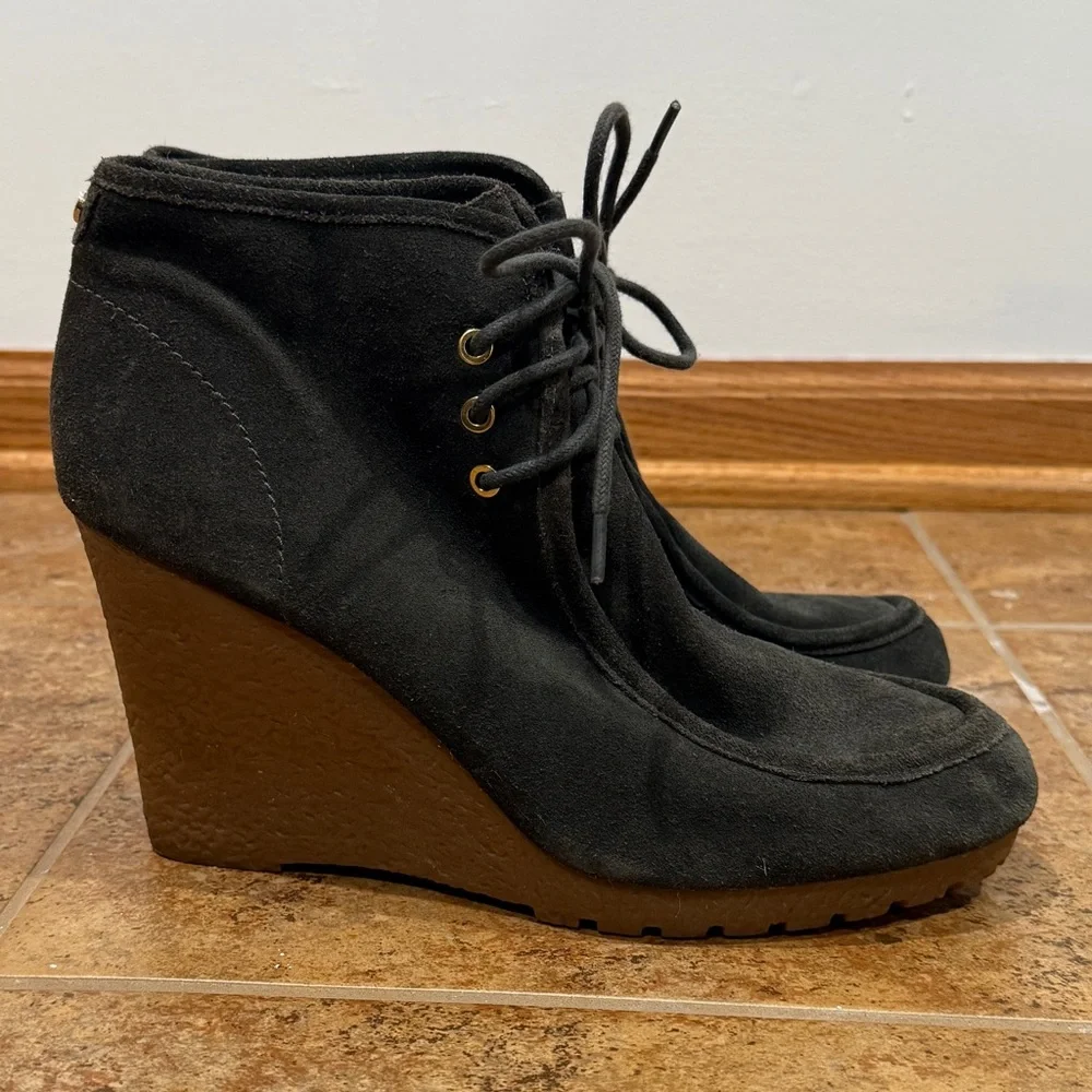 Michael Michael Kors Womens Rory Wedge Bootie 11 M Suede Ankle Deep‎ Green